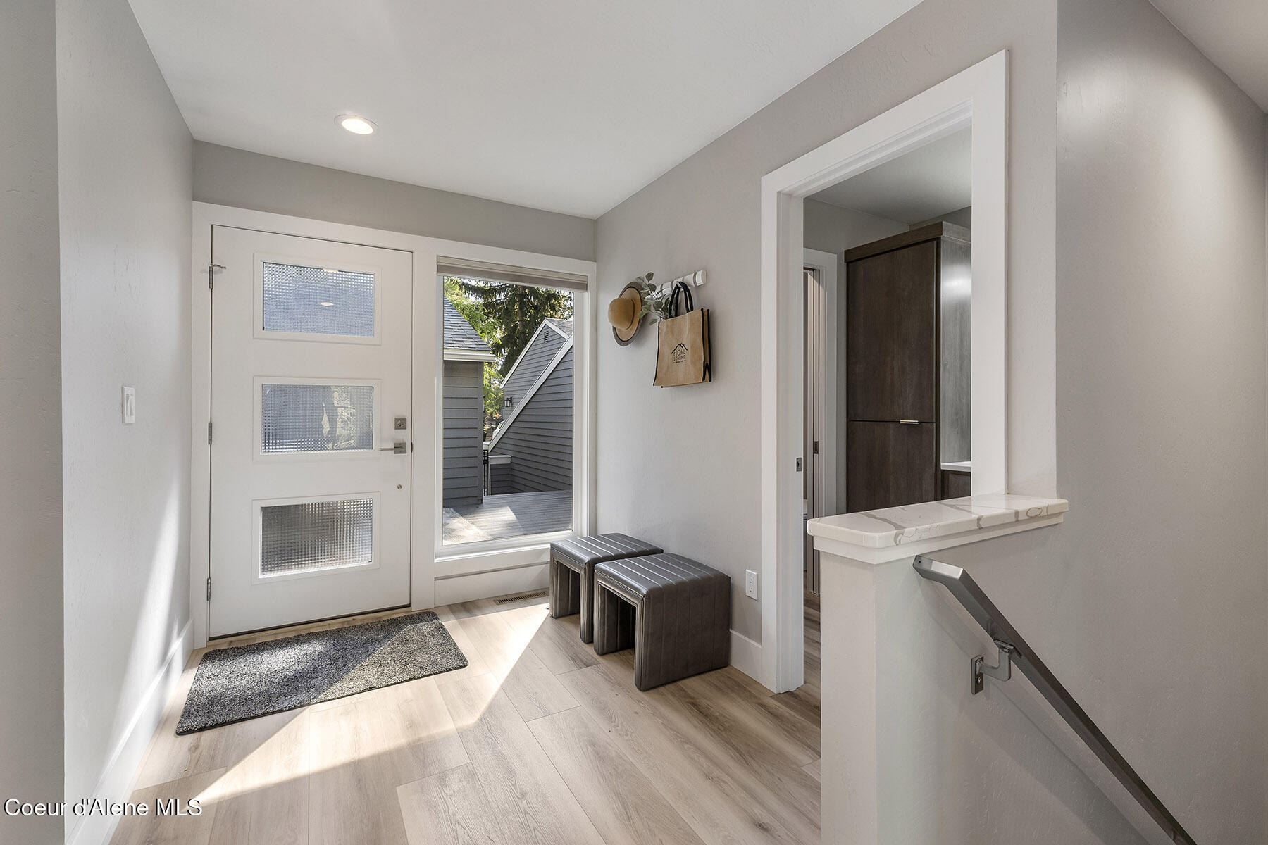 10637 Friar APT 15