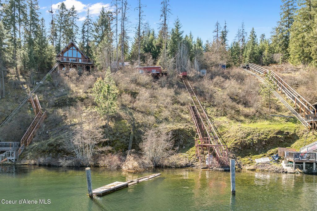 Photo of 3797 Bridgeview Dr, Coeur dAlene, ID 83814 (MLS # 26-2847)