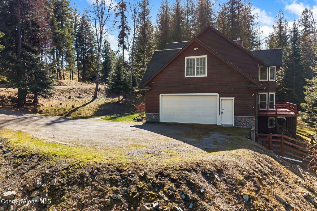 Photo of 516 Kiebert Loop, Hope, ID 83836 (MLS # 26-2947)