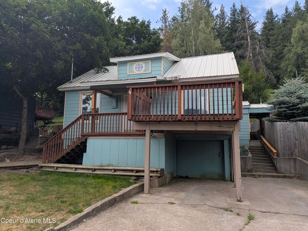 Photo of 611 Park Ave, Kellogg, ID 83837 (MLS # 26-10497)