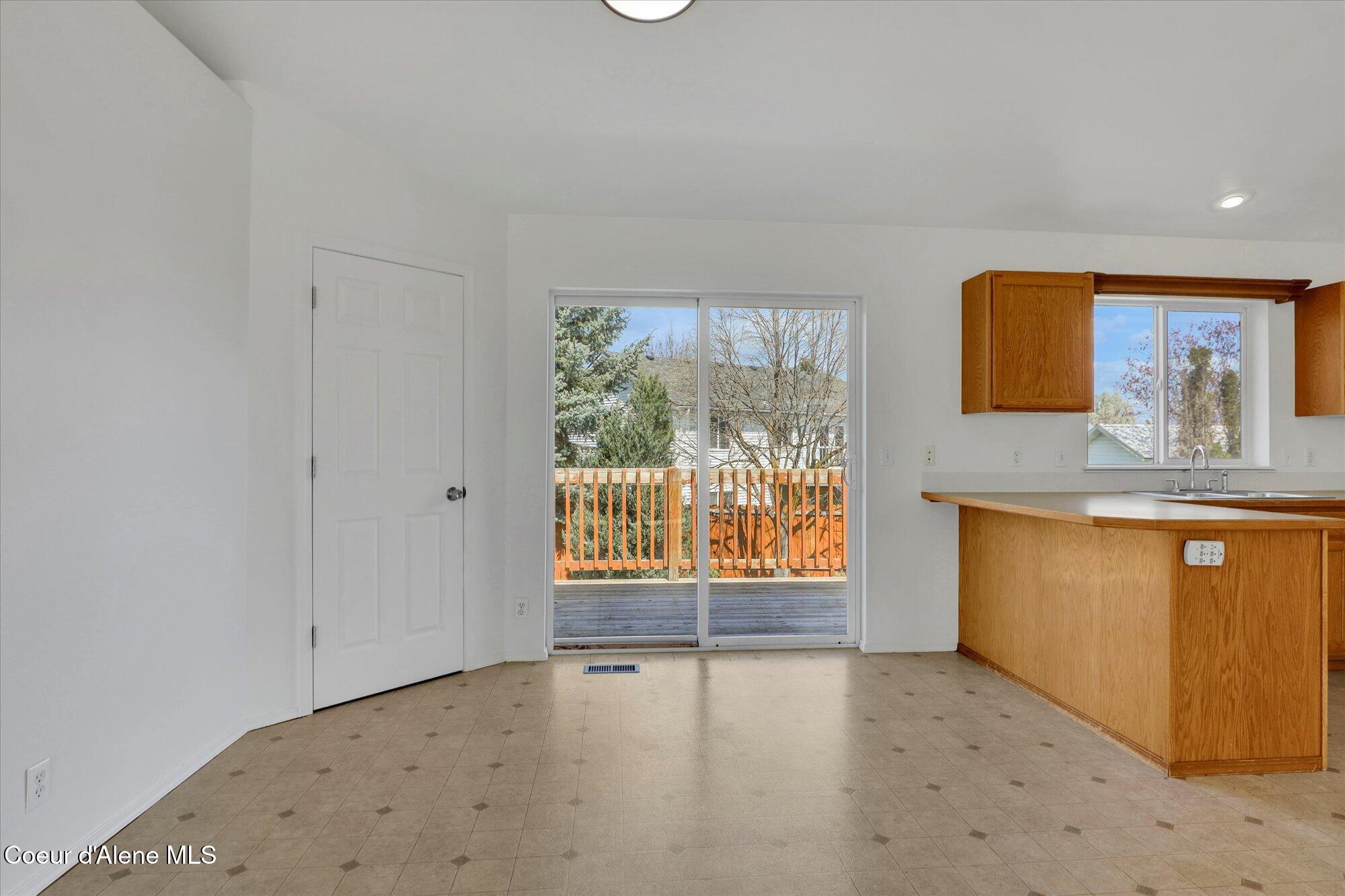 2743 E Ferry Lndg, Post Falls, Alaska image 13