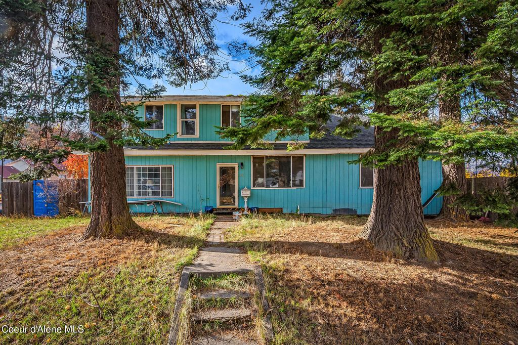 Photo of 341 S 11TH STREET Street, St. Maries, ID 83861 (MLS # 25-11014)