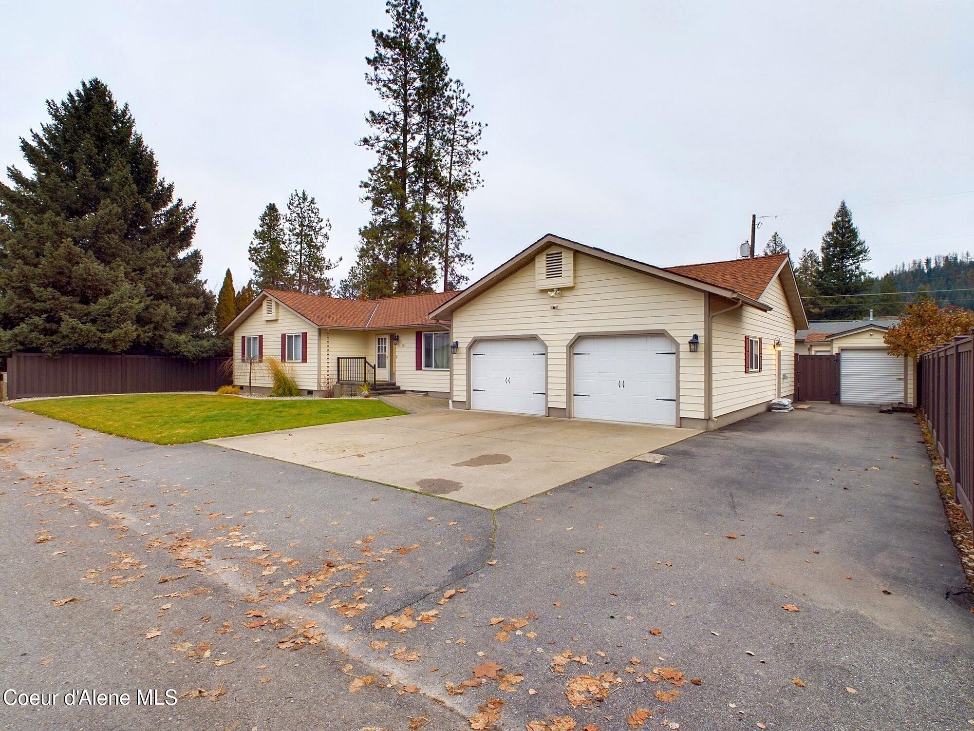 505 S First St, Pinehurst, Idaho image 1