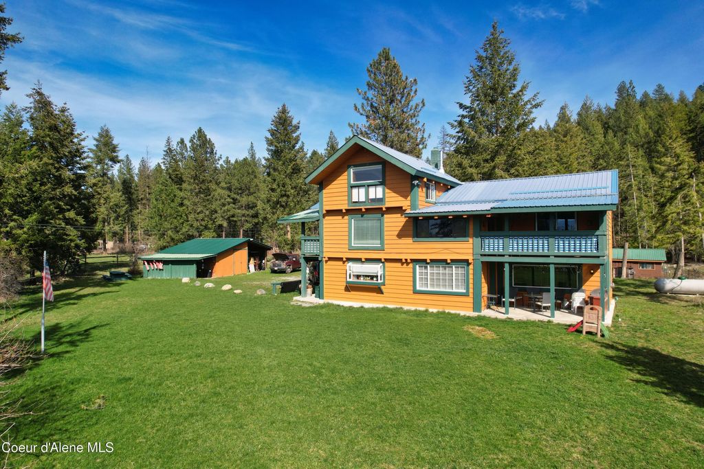 Photo of 260 Rustic Ln, Bonners Ferry, ID 83805 (MLS # 26-3461)