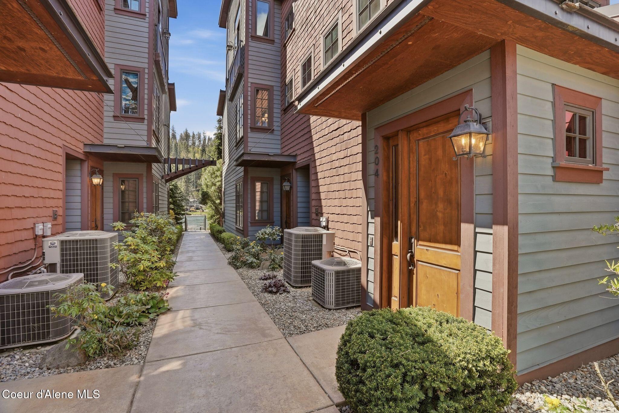 2104 Bellerive #204