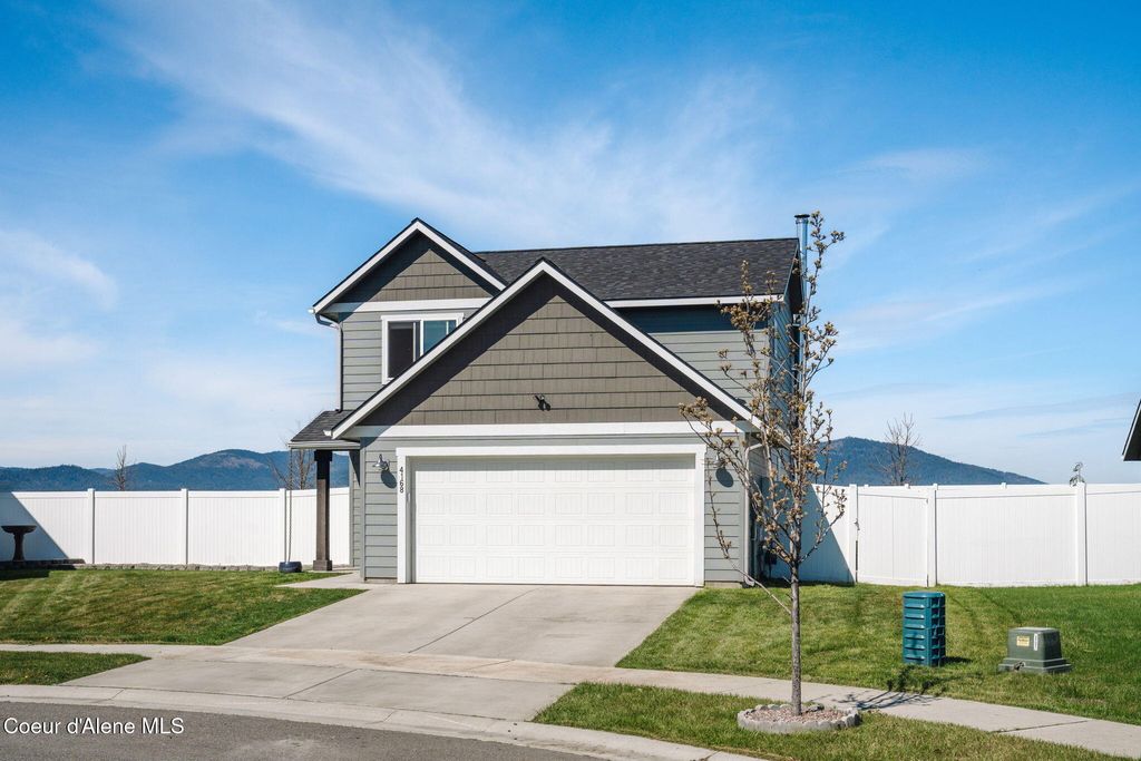 Photo of 4168 Pradera Ct, Post Falls, ID 83854 (MLS # 26-3294)