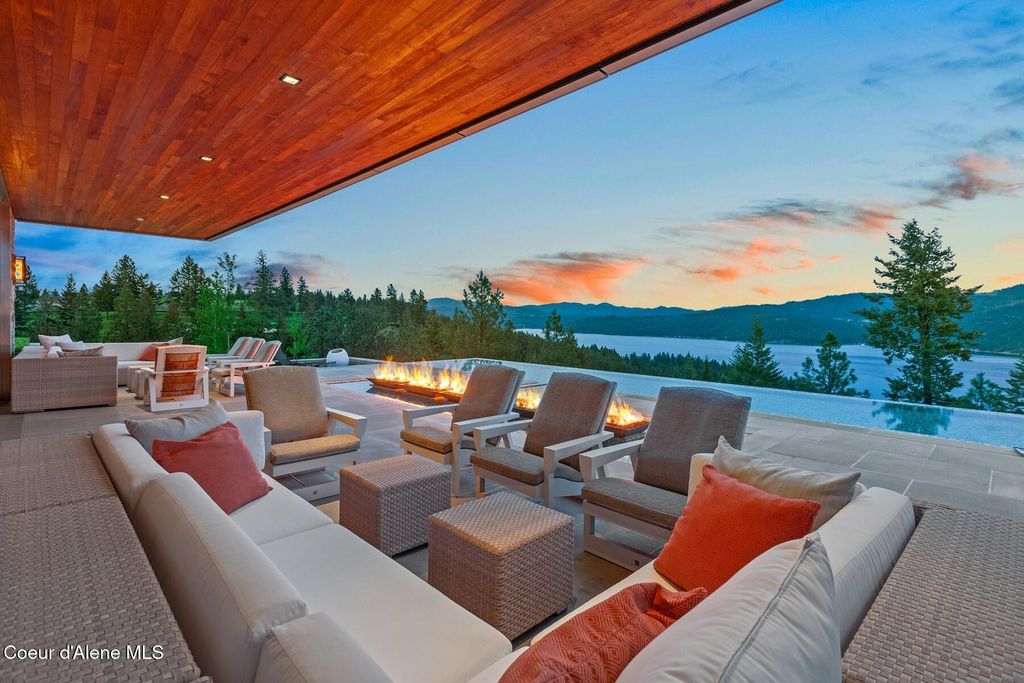 Photo of 5468 Carnelian Dr, Coeur dAlene, ID 83814 (MLS # 25-948)