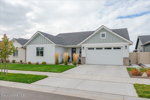 Photo of 3526 Cyprus Fox Loop, Post Falls, ID 83854 (MLS # 26-10246)