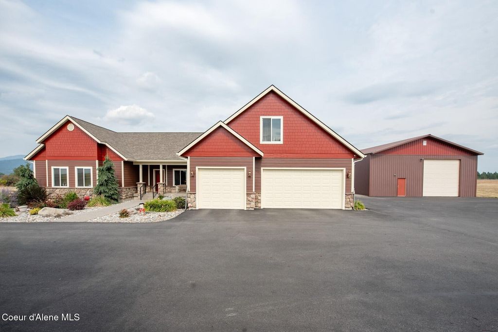 Photo of 7463 Lancaster Rd, Rathdrum, ID 83858 (MLS # 26-66)