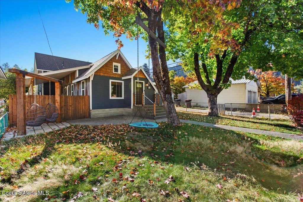 Photo of 115 Fifth St, Osburn, ID 83849 (MLS # 26-10001)