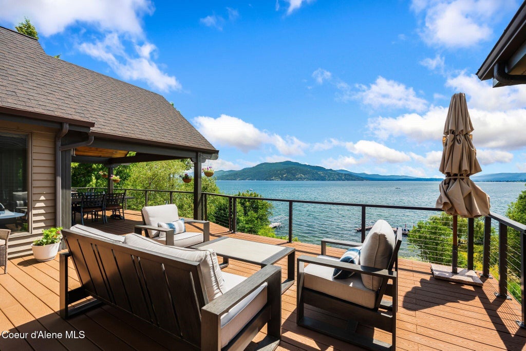 Photo of 540 Ponder Pt Pt, Sandpoint, ID 83864 (MLS # 25-11493)