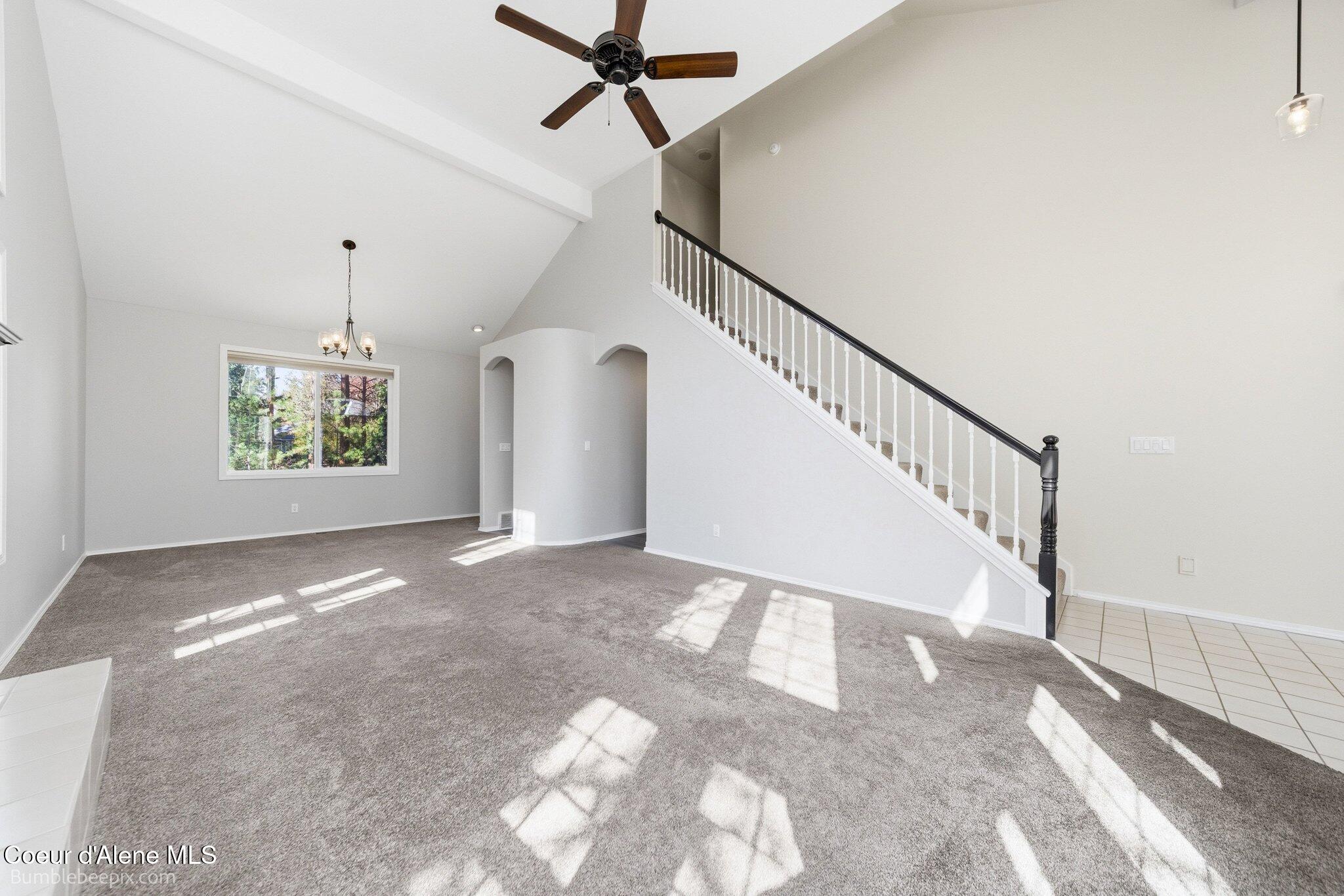 900 Riverside Harbor