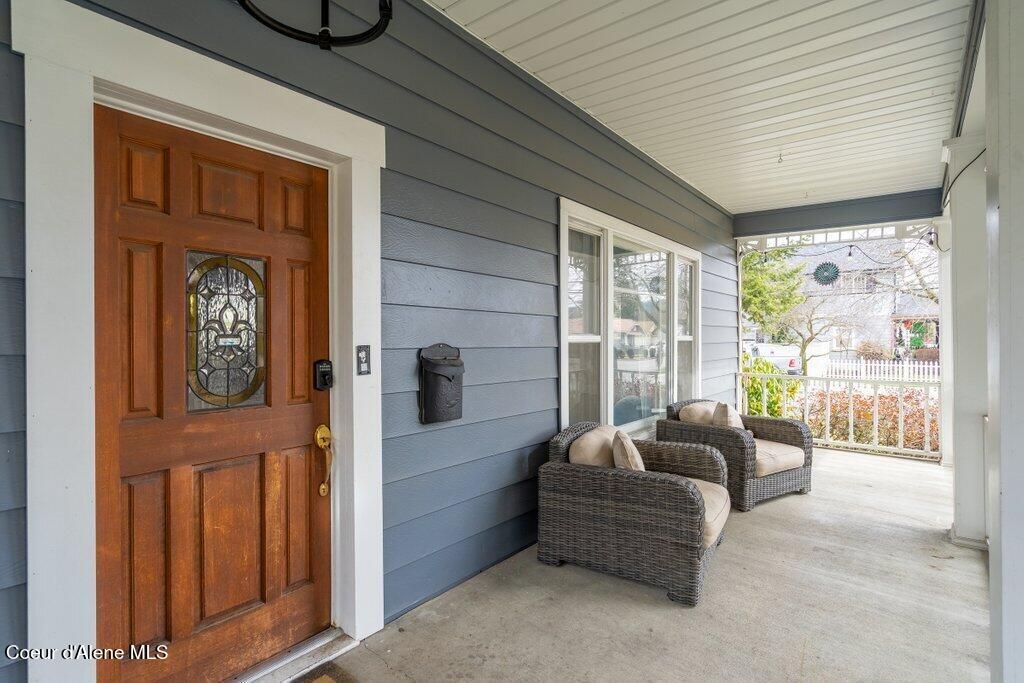 Photo of 1027 INDIANA Ave, Coeur dAlene, ID 83814 (MLS # 26-1718)