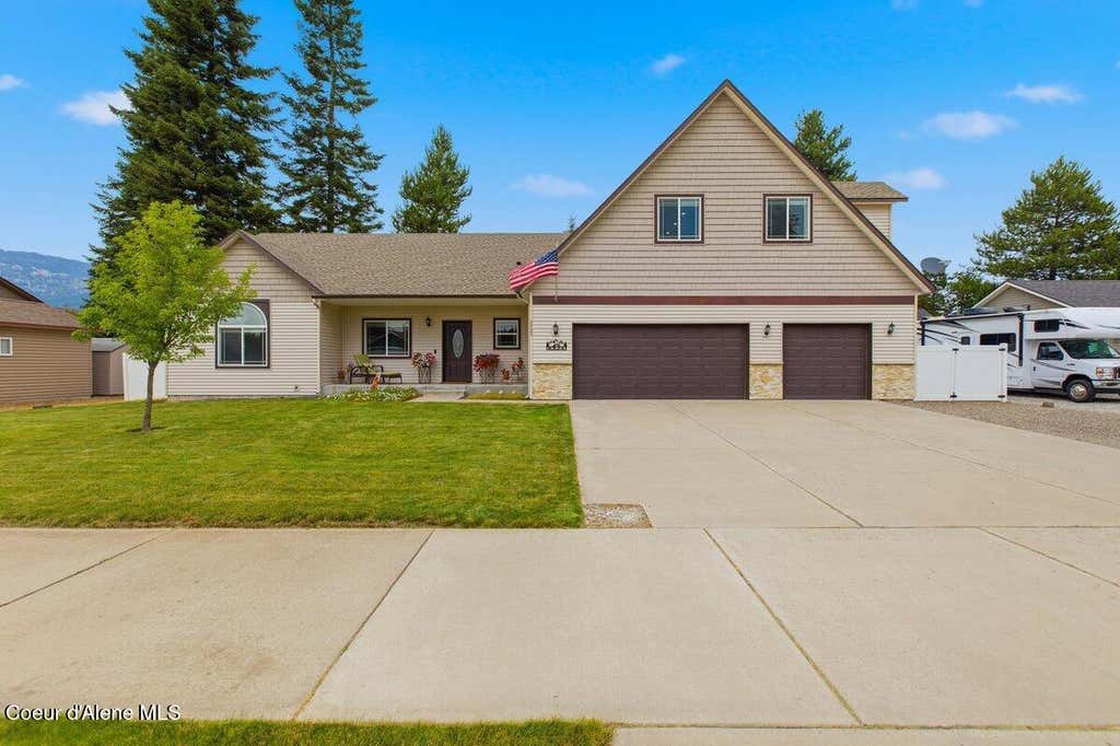 Photo of 6525 Christine ST, Rathdrum, ID 83858 (MLS # 26-8490)