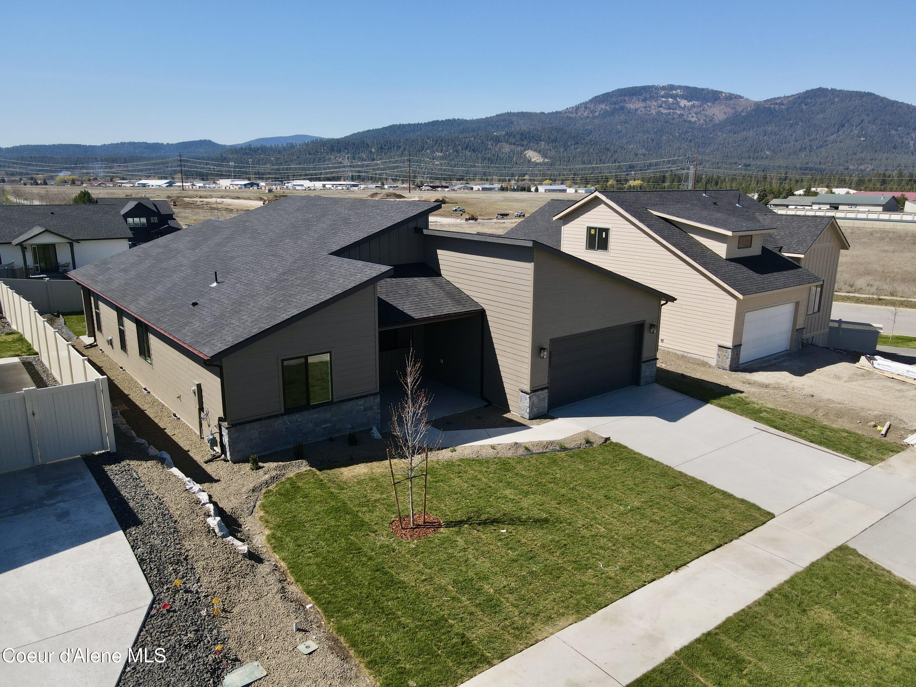 6637 Portrush Dr, Rathdrum, Idaho image 1