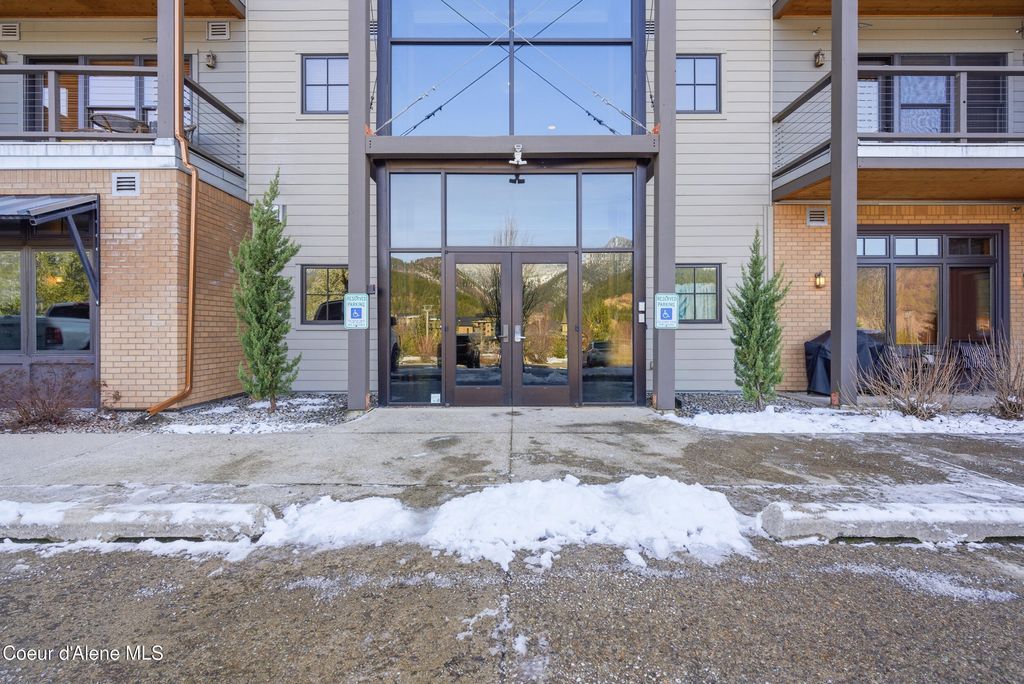 Photo of 834 Mc Kinley #102, Kellogg, ID 83837 (MLS # 26-1648)