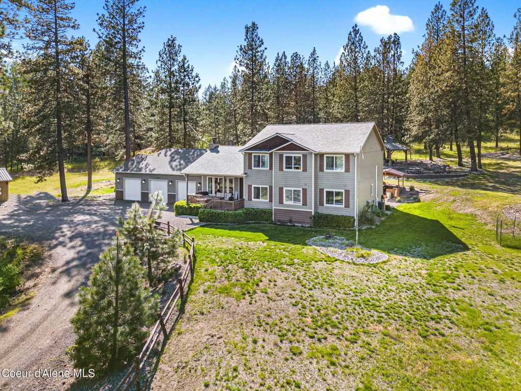 Photo of 18341 Highway 53, Rathdrum, ID 83858 (MLS # 26-4617)