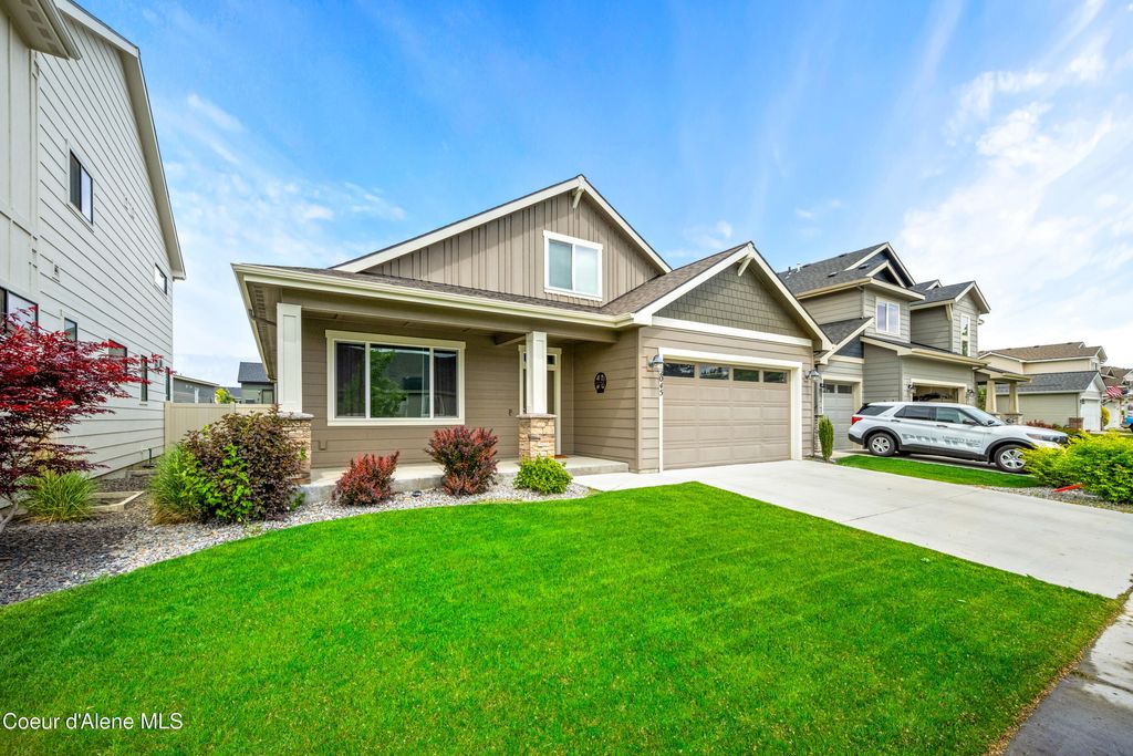 Photo of 2045 Camas DR, Coeur dAlene, ID 83815 (MLS # 26-4970)