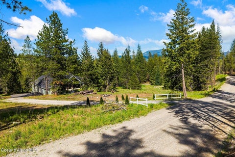 Homes For Sale - 261 Hawkwind Trl<br/> Cocolalla, ID 83813