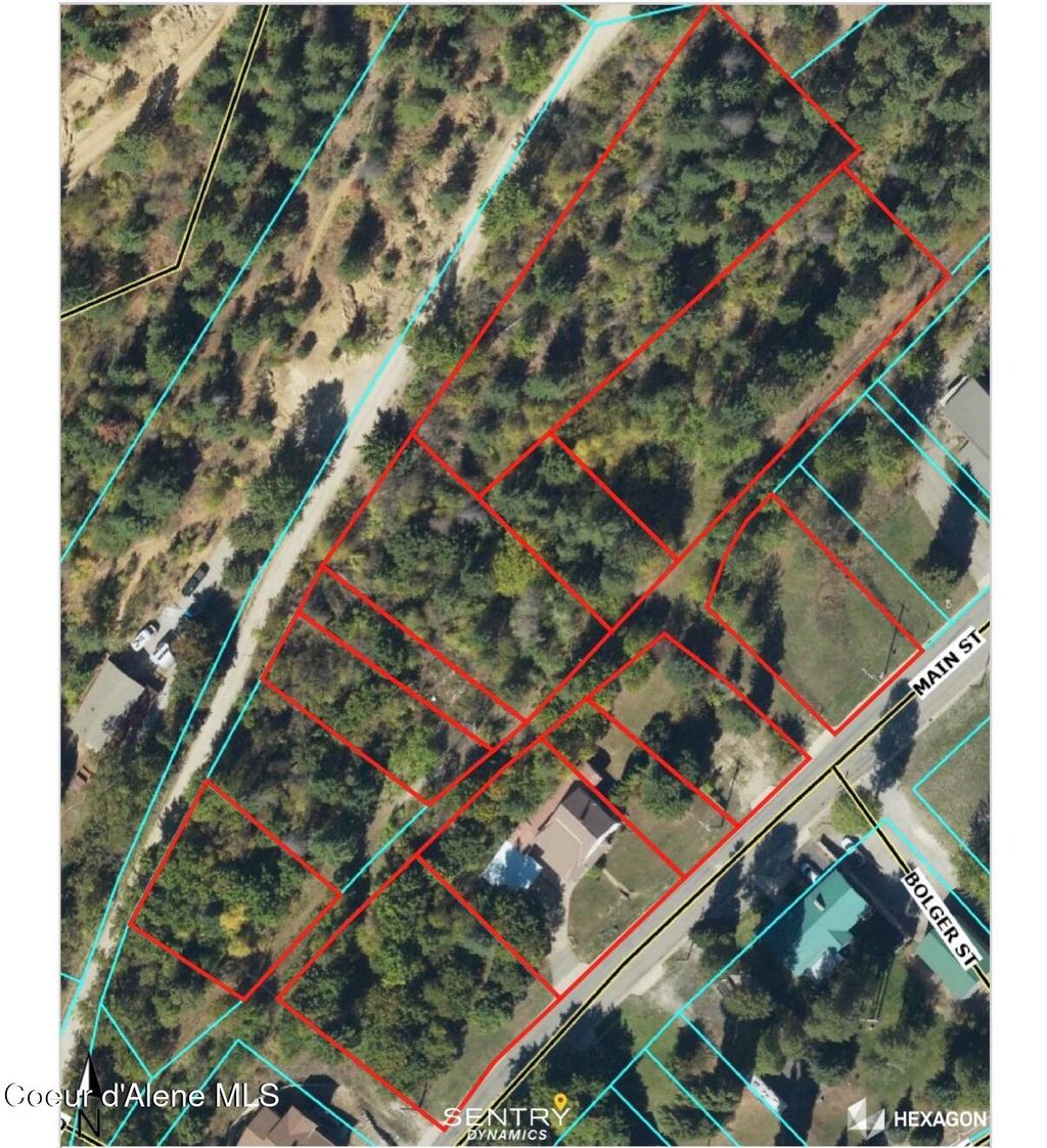 Photo of 910 Main St, Wardner, ID 83837 (MLS # 26-955)