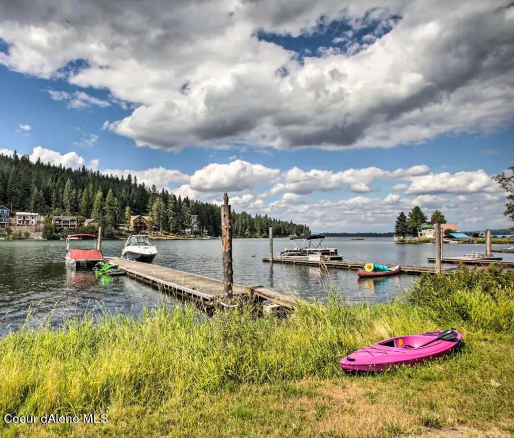Photo of 1577 KIDD ISLAND Island, Coeur dAlene, ID 83814 (MLS # 25-8283)