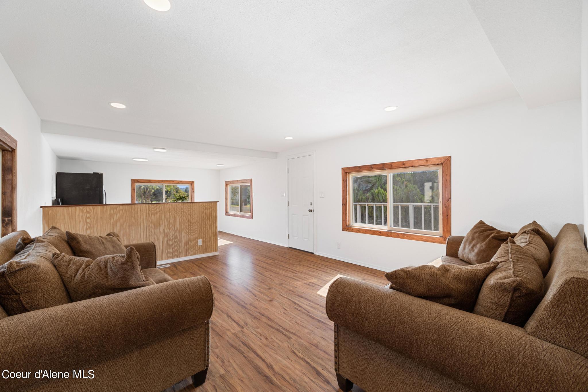 Post Falls, Idaho 83854, United States, 3 Bedrooms Bedrooms, ,2 BathroomsBathrooms,Residential,Active,90423