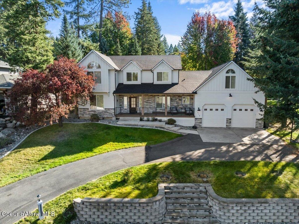 Photo of 2918 Point Hayden Dr, Hayden, ID 83835 (MLS # 26-6576)