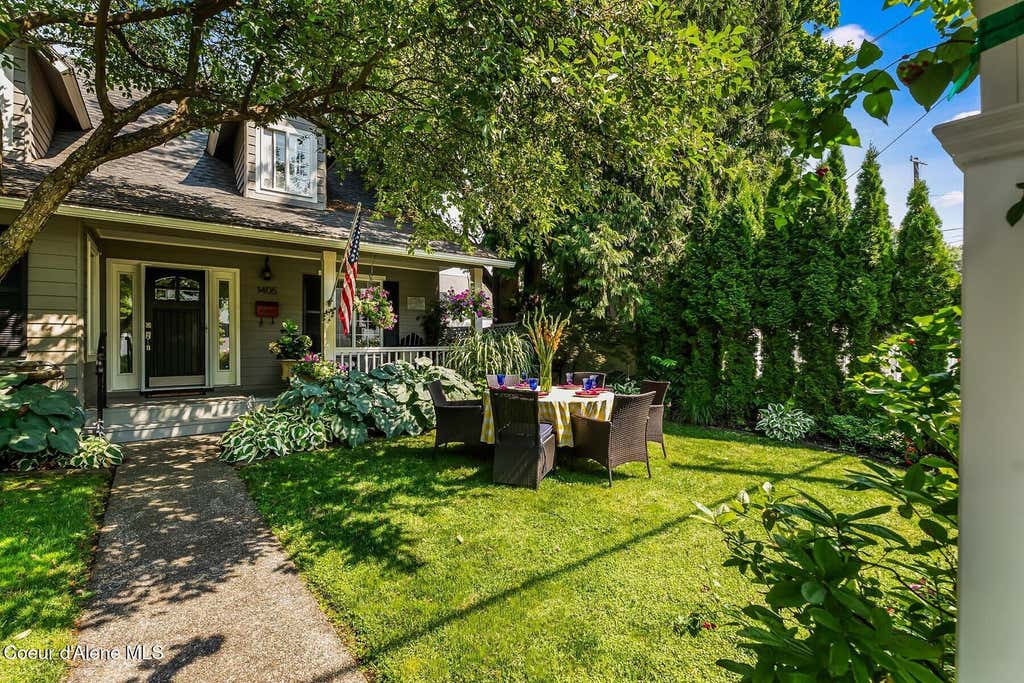 Photo of 1405 Young Ave, Coeur dAlene, ID 83814 (MLS # 26-8144)
