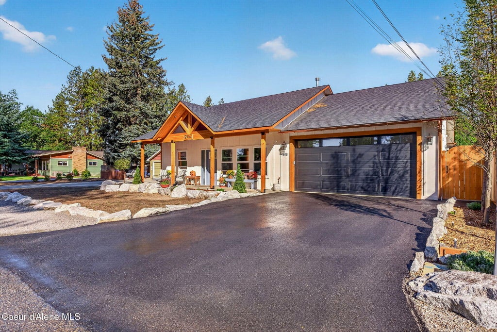 Photo of 1095 TIMBER Ln, Coeur dAlene, ID 83815 (MLS # 26-9730)