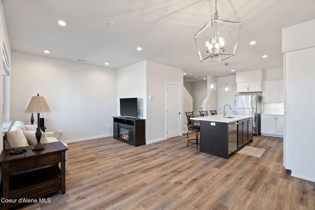 Photo of 1086 4th Ave, Post Falls, ID 83854 (MLS # 25-11175)