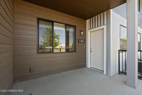 Photo of 1086 4th Ave, Post Falls, ID 83854 (MLS # 25-11175)