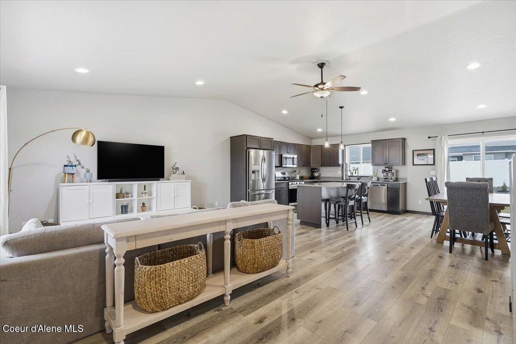 Photo of 5616 Lujack Way, Rathdrum, ID 83858 (MLS # 26-1126)