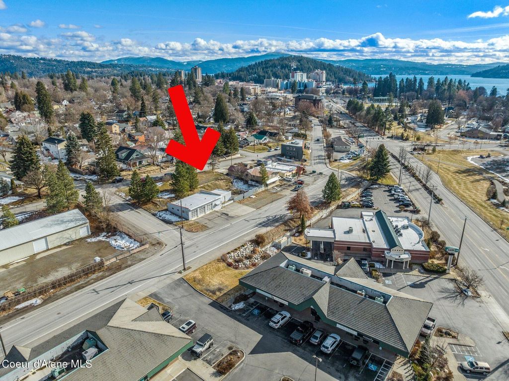 Photo of 916/908 Lincoln, Coeur dAlene, ID 83814 (MLS # 25-375)