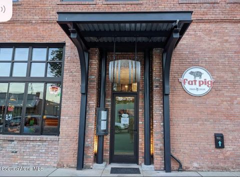 Photo of 301 Cedar St, Sandpoint, ID 83864 (MLS # 26-2057)