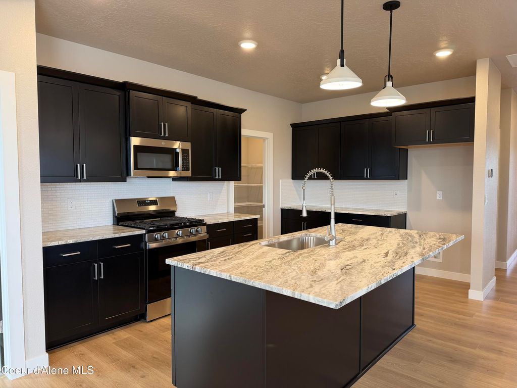 Photo of 6981 Coeur Terre Blvd, Coeur dAlene, ID 83815 (MLS # 26-3835)