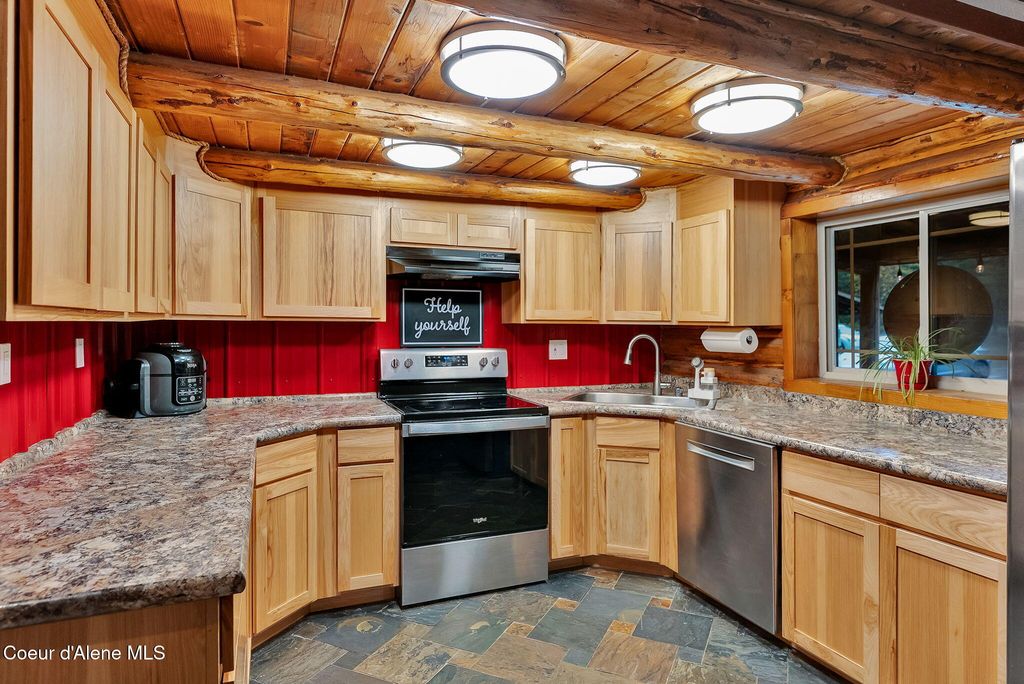 Photo of 5077 NURSERY Ln, Spirit Lake, ID 83869 (MLS # 25-10443)