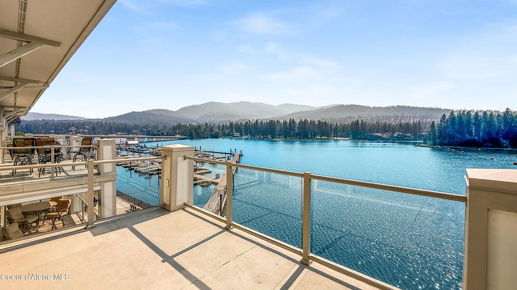Photo of 415 WATERSIDE Dr #404, Post Falls, ID 83854 (MLS # 25-9136)