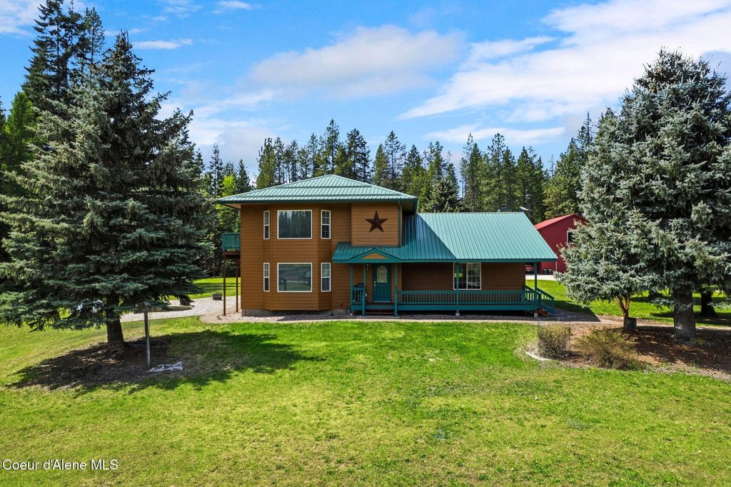Photo of 2730 Wrenco LOOP, Sandpoint, ID 83864 (MLS # 26-4702)