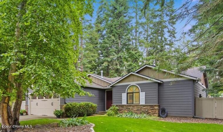 Photo of 11633 Trafalgar ST, Hayden, ID 83835 (MLS # 26-9281)