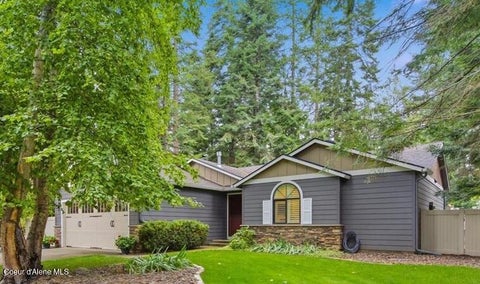Photo of 11633 Trafalgar ST, Hayden, ID 83835 (MLS # 26-9281)