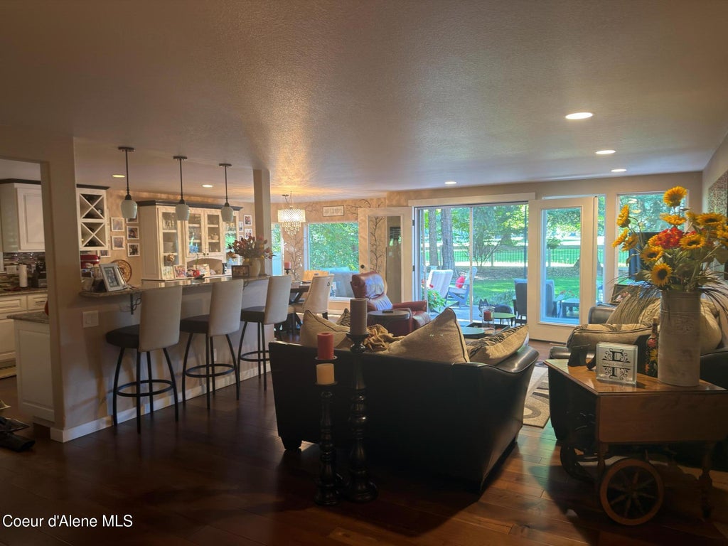 Photo of 11633 Trafalgar ST, Hayden, ID 83835 (MLS # 26-9281)