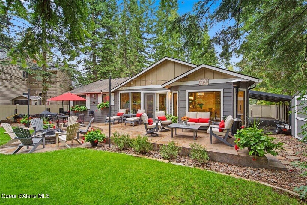 Photo of 11633 Trafalgar ST, Hayden, ID 83835 (MLS # 26-9281)
