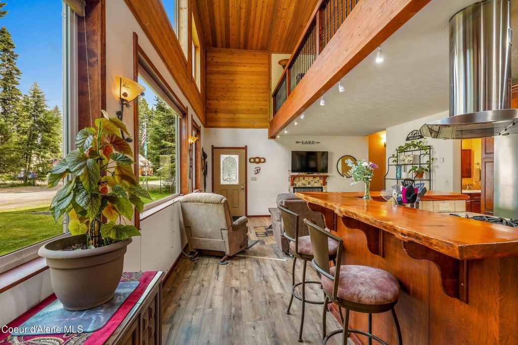 Photo of 306 Scranton Ave, Coolin, ID 83821 (MLS # 26-2872)