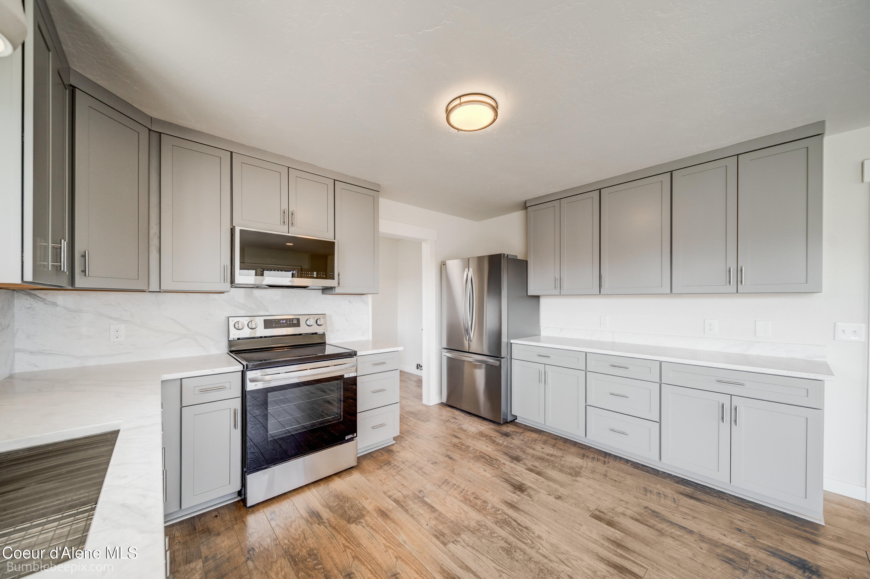 Post Falls, Idaho 83854, United States, 3 Bedrooms Bedrooms, ,2 BathroomsBathrooms,Residential,Pending,198192