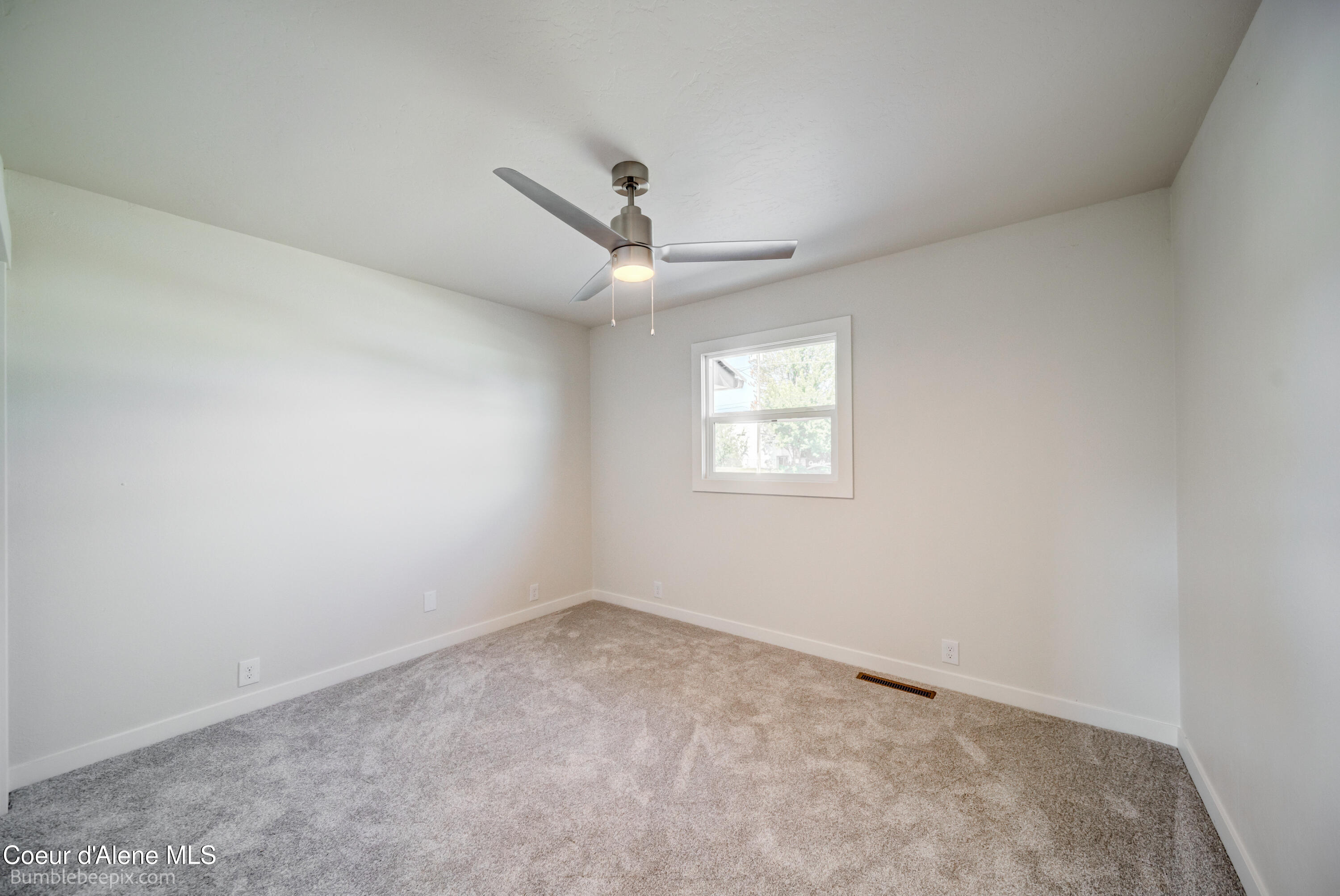 Post Falls, Idaho 83854, United States, 3 Bedrooms Bedrooms, ,2 BathroomsBathrooms,Residential,Pending,198192