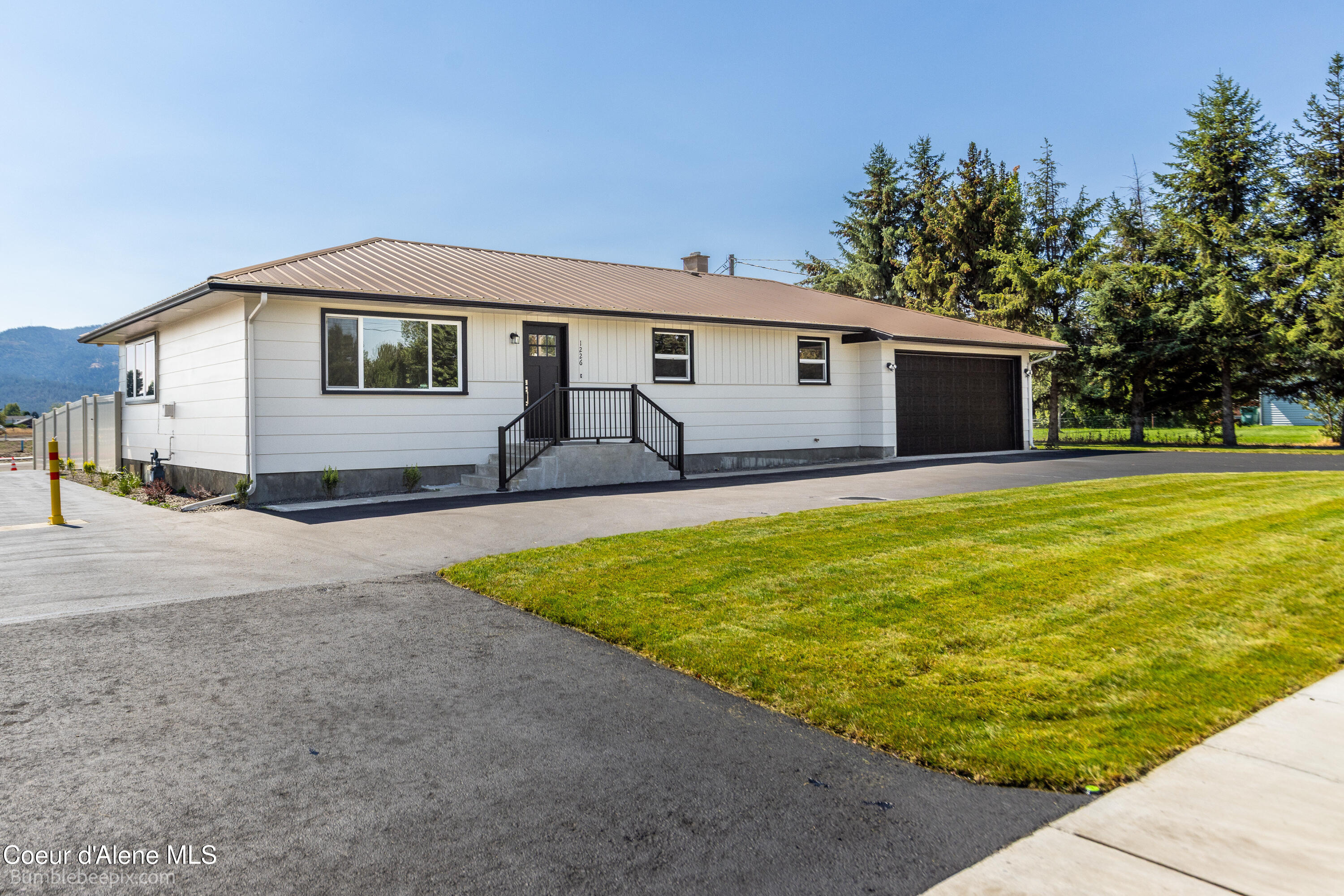 Post Falls, Idaho 83854, United States, 3 Bedrooms Bedrooms, ,2 BathroomsBathrooms,Residential,Pending,198192