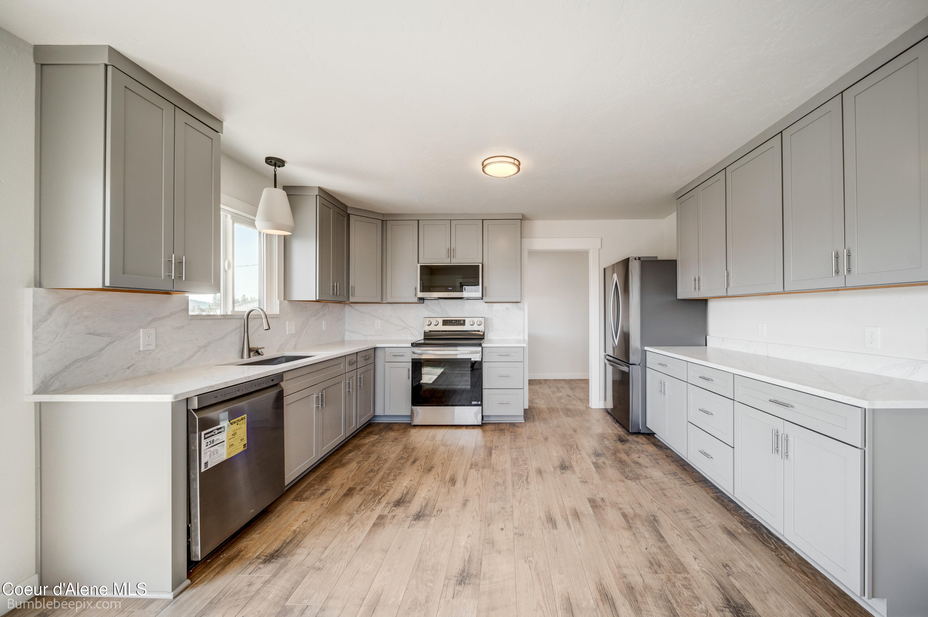 Post Falls, Idaho 83854, United States, 3 Bedrooms Bedrooms, ,2 BathroomsBathrooms,Residential,Pending,198192