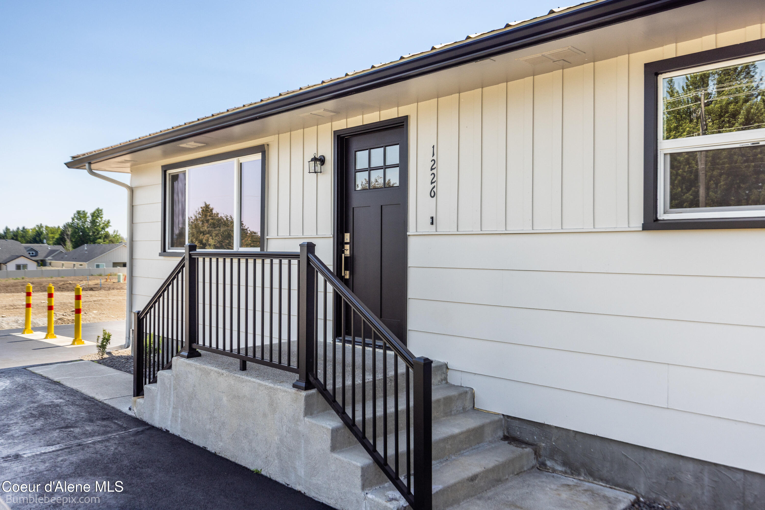 Post Falls, Idaho 83854, United States, 3 Bedrooms Bedrooms, ,2 BathroomsBathrooms,Residential,Pending,198192