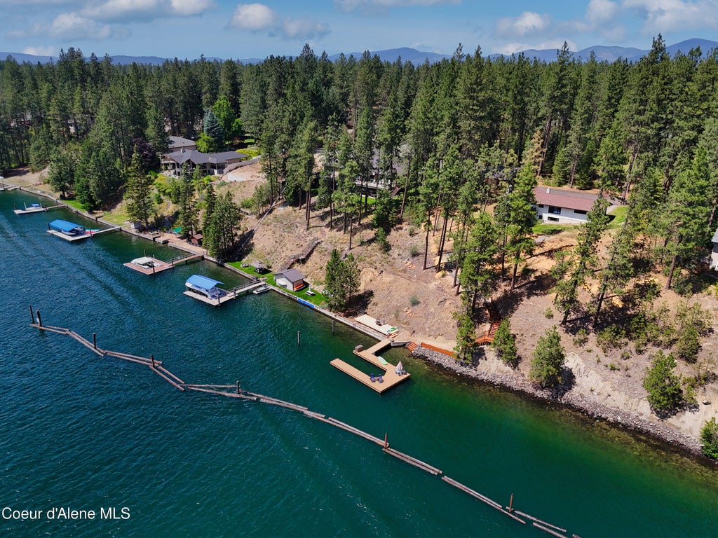 Photo of 3330 Ponderosa Blvd, Post Falls, ID 83854 (MLS # 26-9285)