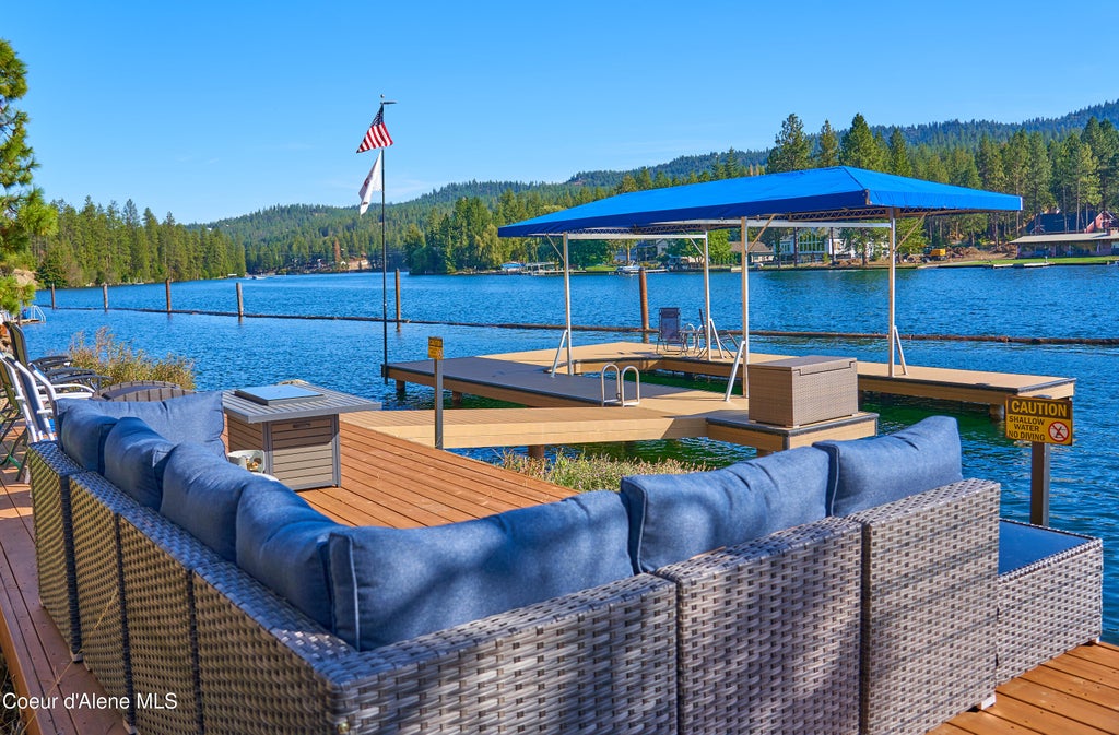 Photo of 3330 Ponderosa Blvd, Post Falls, ID 83854 (MLS # 26-9285)